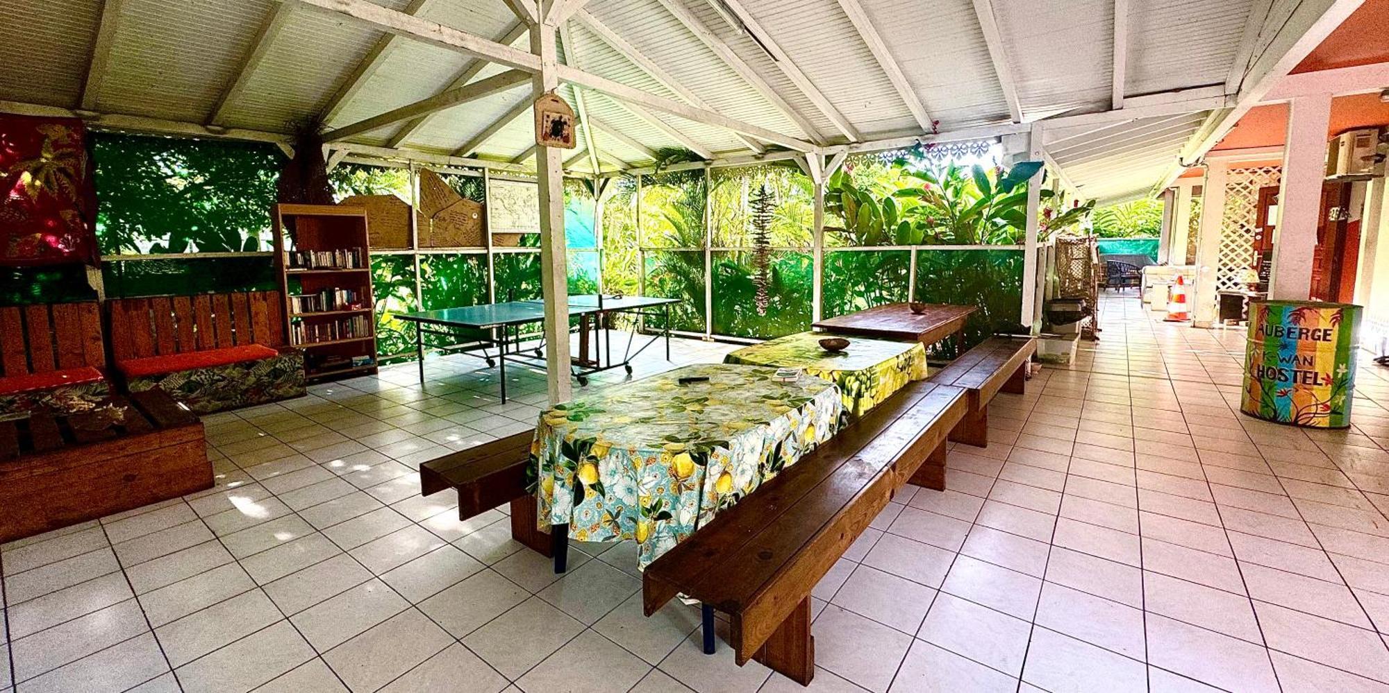 Auberge K-Wan Hostel - Proche Plages Deshaies Exteriér fotografie